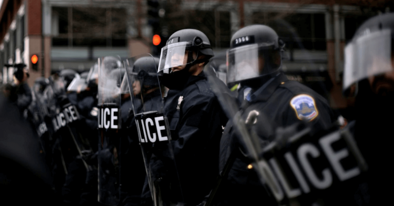 Kavanaugh Protesters Descend On Washington – But Police Have A Brutal Surprise For Them