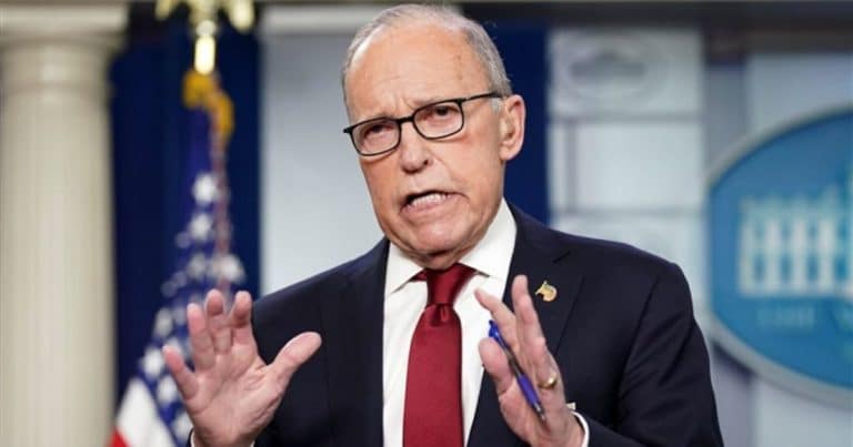 New Stimulus Check Plan Unveiled By Kudlow – He Wants To Send Some A Weekly Bonus