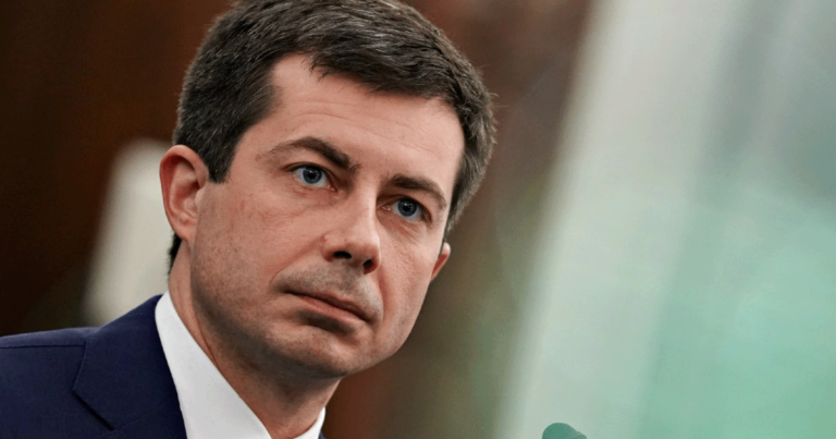Hours After Buttigieg Arrives at Train Disaster – Pete and His Team Get Humiliated by Reporters Representing the American People