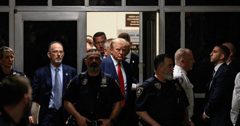 Trump Reveals Arrest Behind-the-Scenes – Donald Claims the Courthouse Staff Cried and Said ‘I’m Sorry’