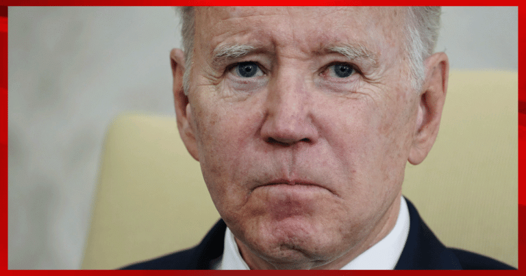 Biden Just Got Caught on Live TV – Everyone Notices What Joe’s Holding in His Hand