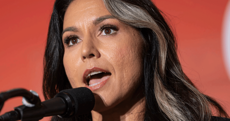 Tulsi Gabbard Crushes Her Former Party – Democrats Sent Spinning by Her Trump Pronouncement